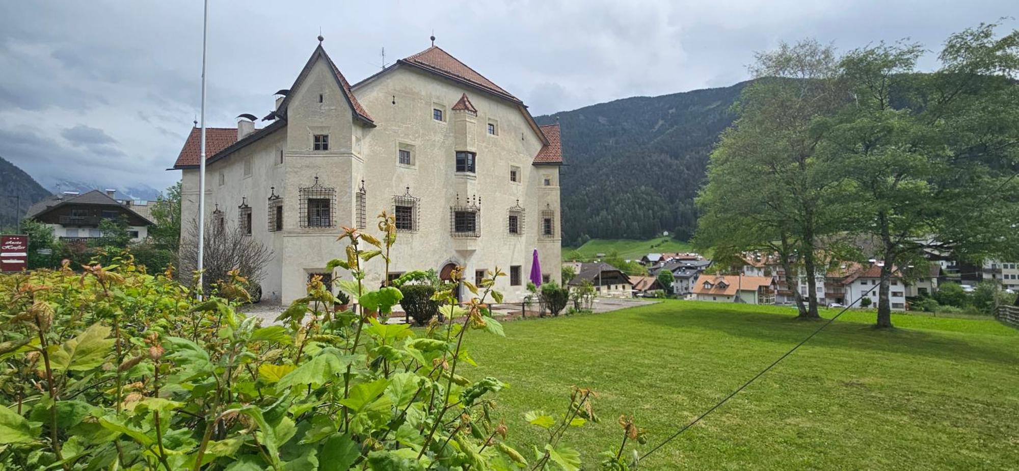 Hotel Ansitz Heufler Oberrasen Exterior foto